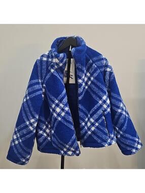Authentic Burberry Blue and White Plaid Women's Fleece Puffer Jacket